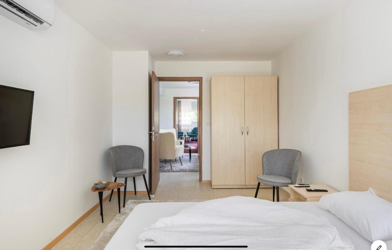 Sinus Premium Aparthotel Siofok Luaran gambar
