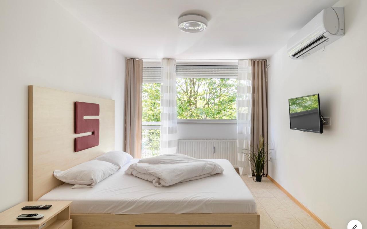 Sinus Premium Aparthotel Siofok Luaran gambar