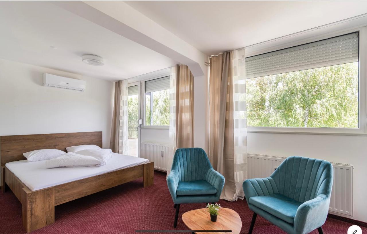 Sinus Premium Aparthotel Siofok Luaran gambar