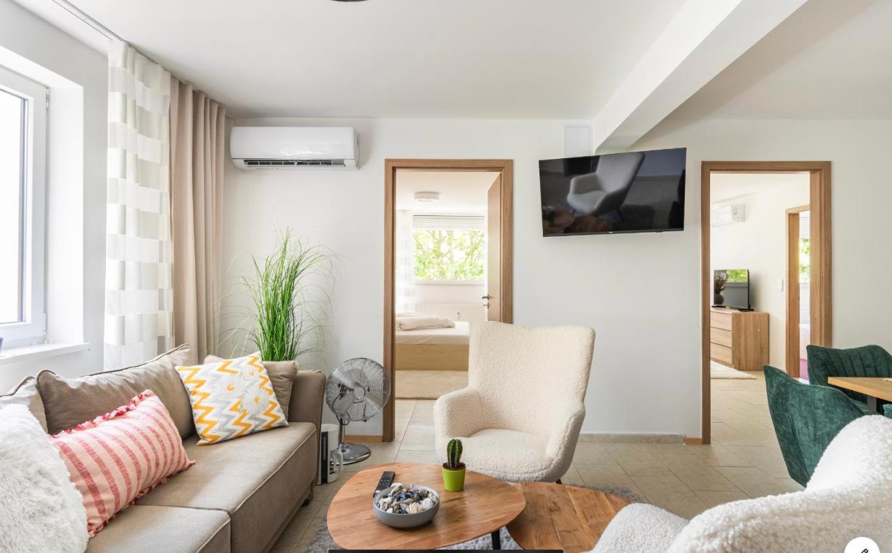 Sinus Premium Aparthotel Siofok Luaran gambar